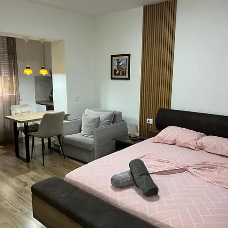 Apartamento Bright & Roomy Myslym Shyri Tirana