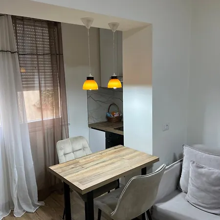 Bright & Roomy Myslym Shyri Apartamento Tirana