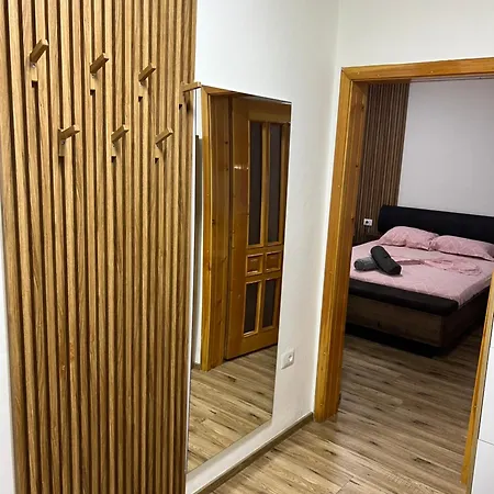 Bright & Roomy Myslym Shyri Apartamento
